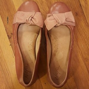 Mauve Leather Flats